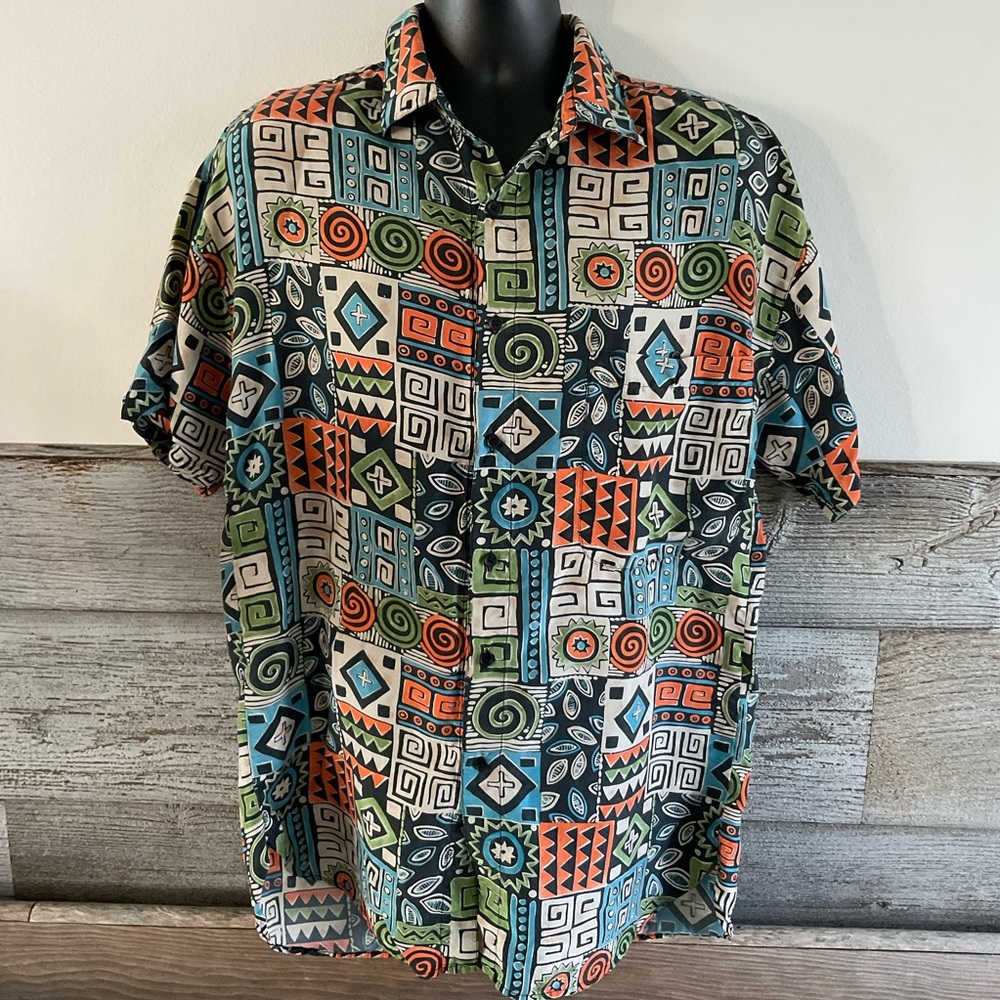 Vintage 1980s/90s silk button up by Silk Club retro geometric print Size Large